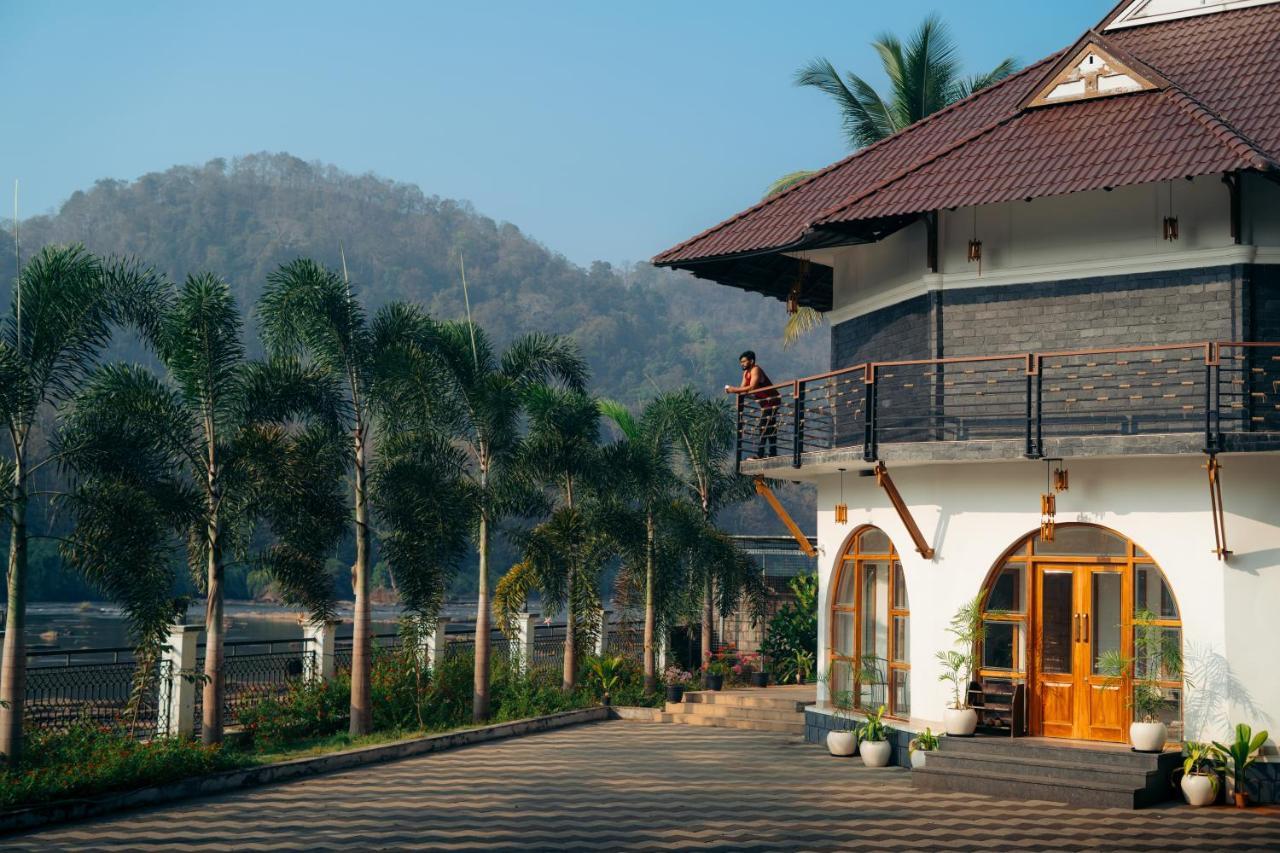 La Cascade Resort Athirappilly Exteriér fotografie